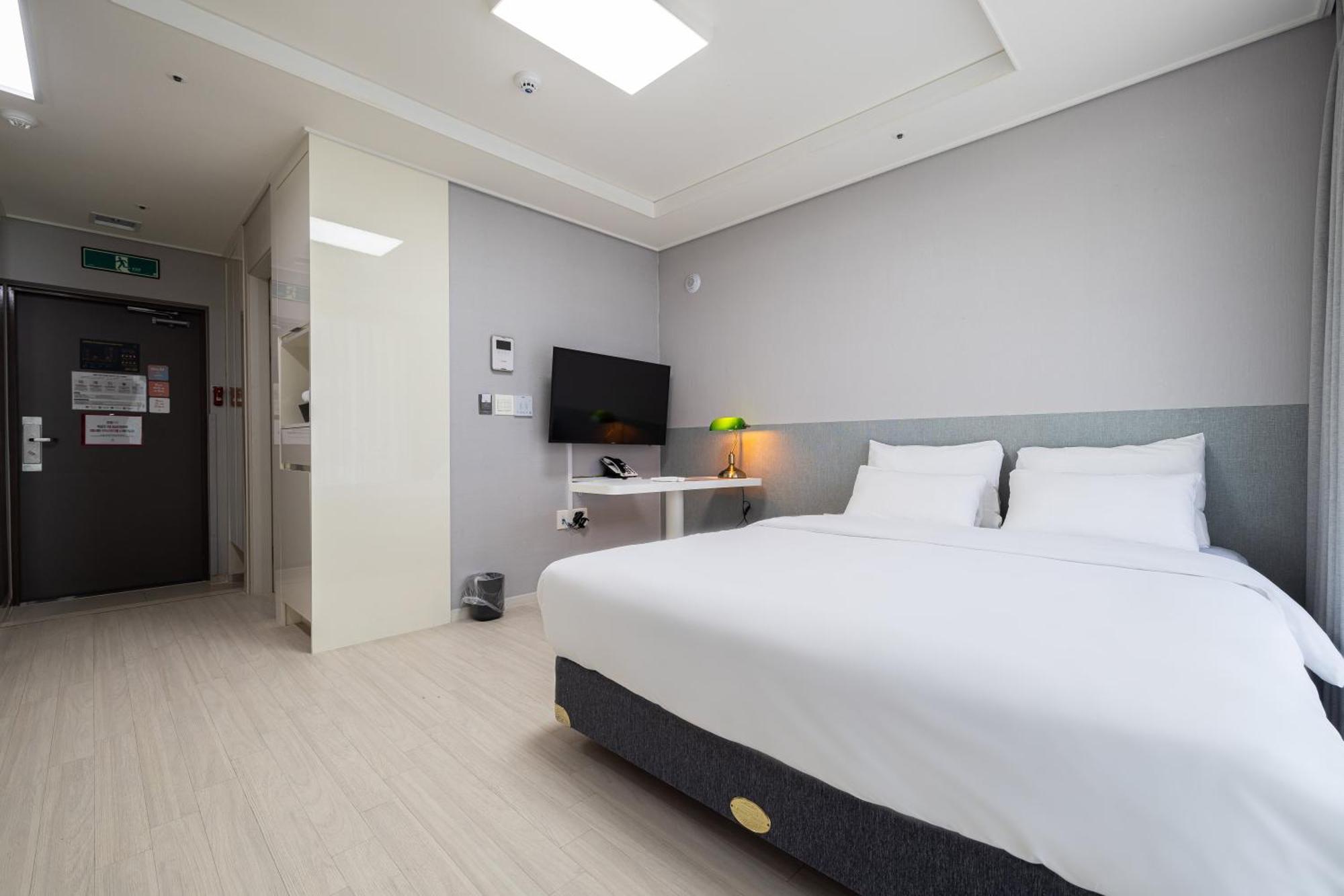 Gl City Hotel Incheon Airport Exterior photo