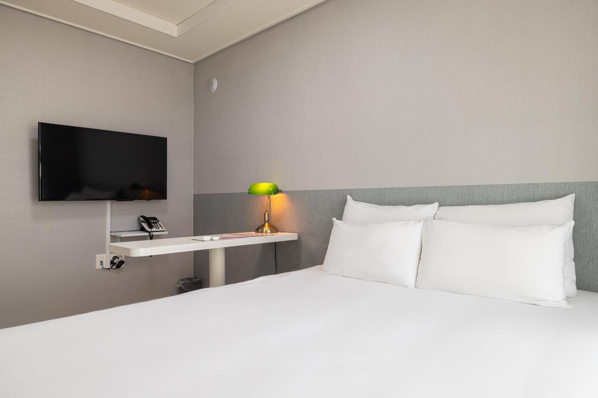 Gl City Hotel Incheon Airport Exterior photo